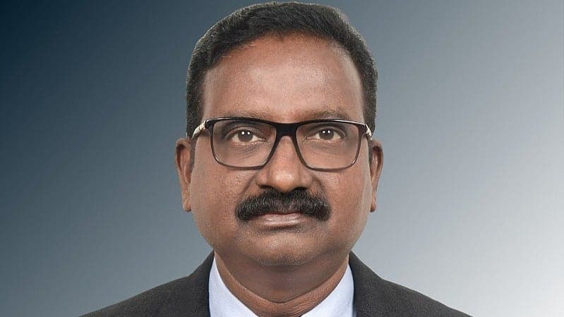 உள்துறைச் செயலாளர் மணிவாசன் உட்பட பல ஐ.ஏ.எஸ் அதிகாரிகள் பணியிட மாற்றம் - தமிழ்நாடு அரசு உத்தரவு!