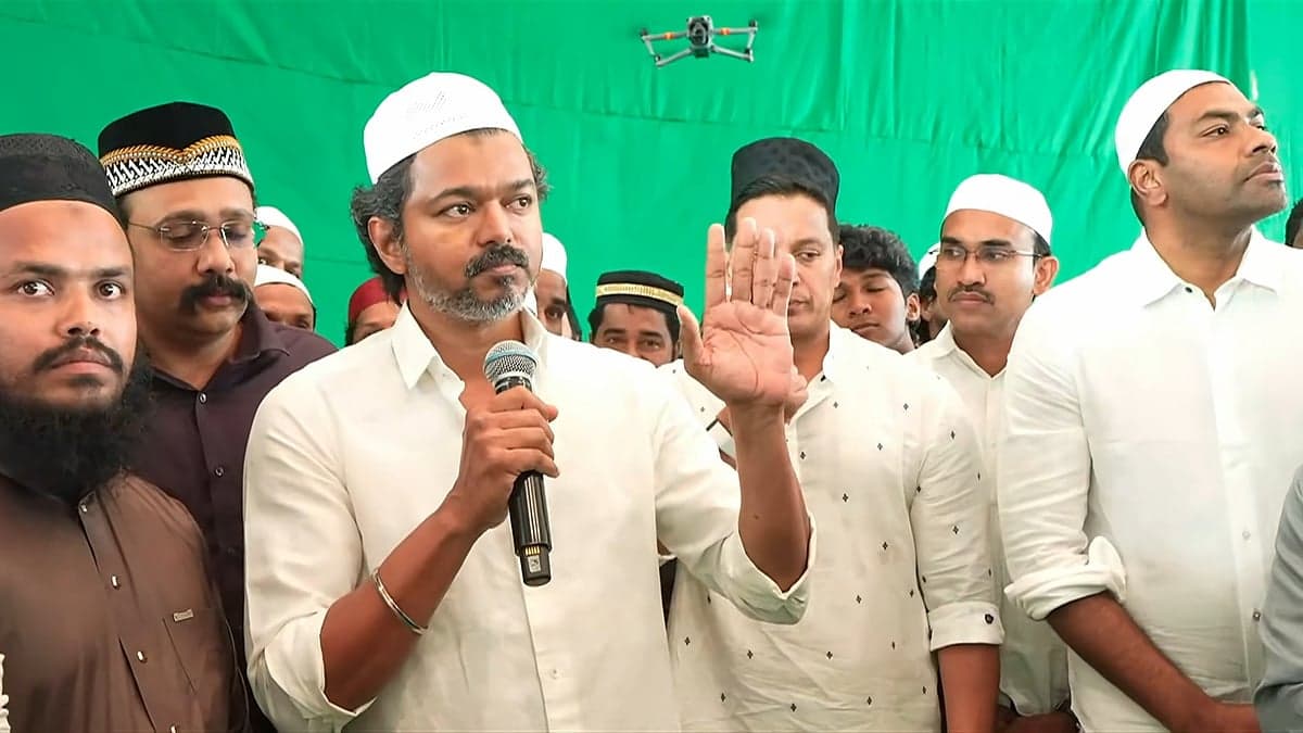 தவெக: "நான் முதல் மாநாட்டுல சொன்ன மாதிரிதான்" - கூட்டணி சர்ச்சைகளுக்கு விஜய்யின் விளக்கம் என்ன?