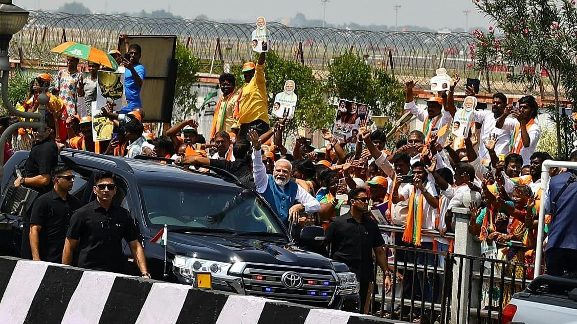 Modi: 'கற்பூர நாயகியே...' தமிழ் பக்திப் பாடலுடன் நவராத்திரிக்கு பிரதமர் மோடி வாழ்த்து!