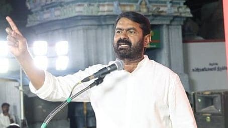 பட்டினப்பாக்கம்: "இடைத்தேர்தல் முடிந்த மறுநாளே நிலப் பயன்பாடு மாற்றமா?" - அரசுக்கு சீமான் கண்டனம்!