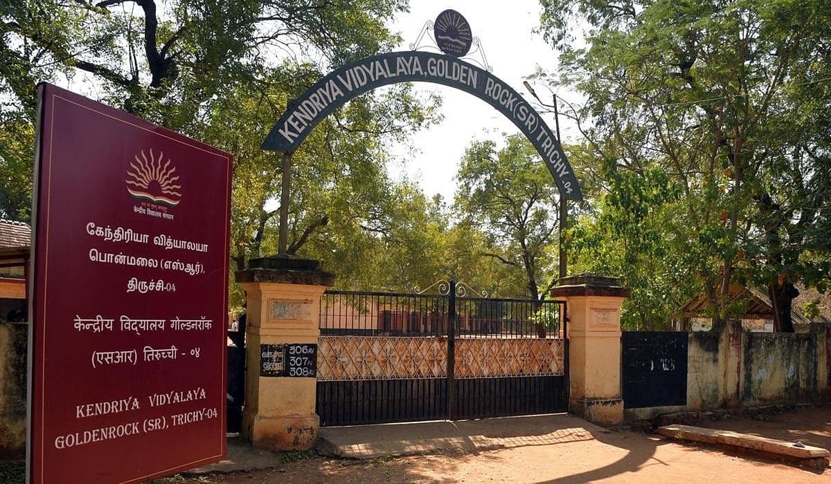 மத்திய அரசுப் பள்ளிகளில் 14,967 காலி பணியிடங்கள்: டிச.4-ம் தேதி வரை விண்ணப்பிக்கலாம்