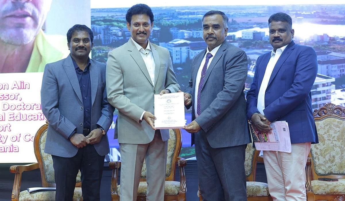 முனைவர் ஆனார் அமைச்சர் அன்பில் மகேஸ்