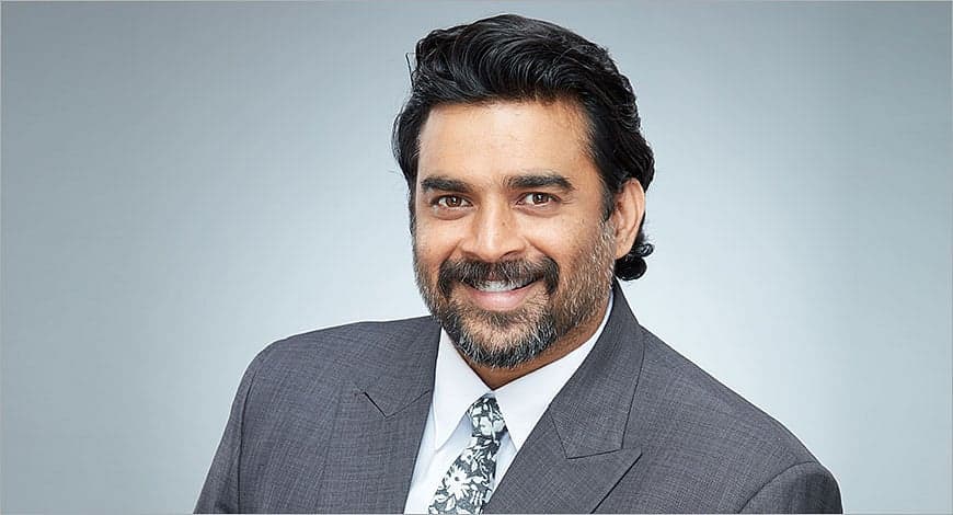 மொத ராத்திரி: "எழுந்து நின்று கைதட்டி மரியாதை செய்கிறேன்" - நடிகர் மாதவன்