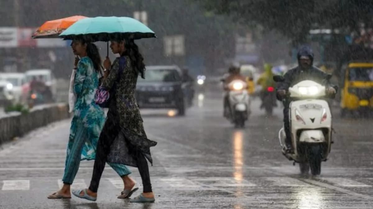 தமிழகம் முழுக்க இன்று 19 மாவட்டங்களில் வெளுக்க போகுது மழை.. வானிலை மையம் ஜில் அப்டேட்