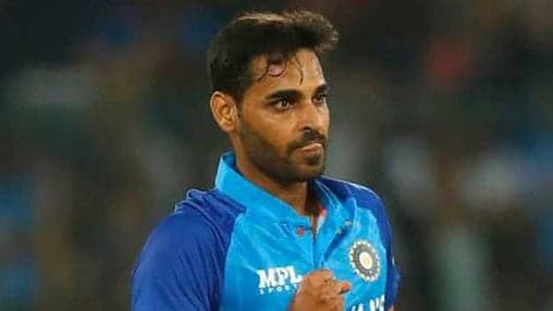 NZ vs IND: 'திரும்ப வந்துட்டேன்னு சொல்லு!' - 4 ஆண்டுகளுக்குப் பிறகு இந்திய அணியில் புவனேஷ்வர் குமார்