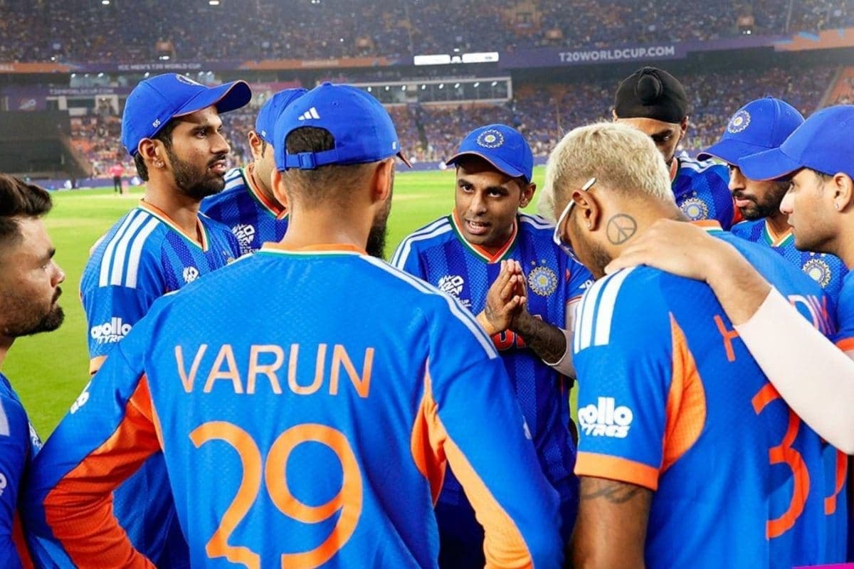 உலகக்கோப்பை டி20 தொடரில் இந்திய அணிக்கு முதல் தோல்வி.. தென்னாப்பிரிக்காவிடம் 76 ரன்கள் வித்தியாசத்தில் வீழ்ந்தது...