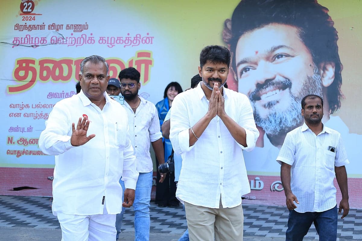 கூட்டணிக்கு தனி ரூட் பிடித்த ஆனந்த்; கடுப்பான விஜய்! தவெக - NDA கூட்டணி(?) நிலவரம் என்ன?