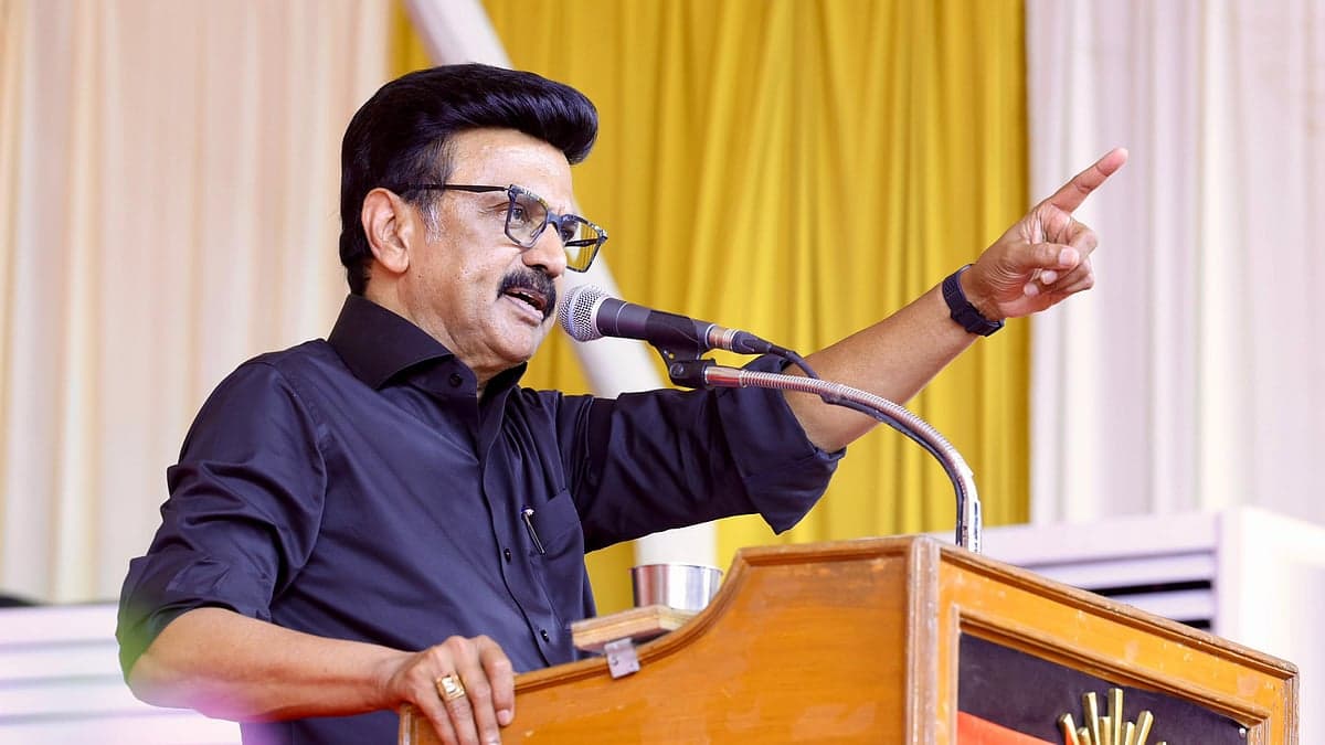 `மின்வெட்டை மிஞ்சும் அளவுக்குத் தலைதூக்கும் அரிவாள் வெட்டு'- தவெக ஆட்சி குறித்து ஸ்டாலின் விமர்சனம்